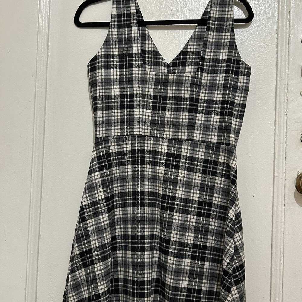 Beautiful Plaid Dress | Size Small - Picture 2 of 6